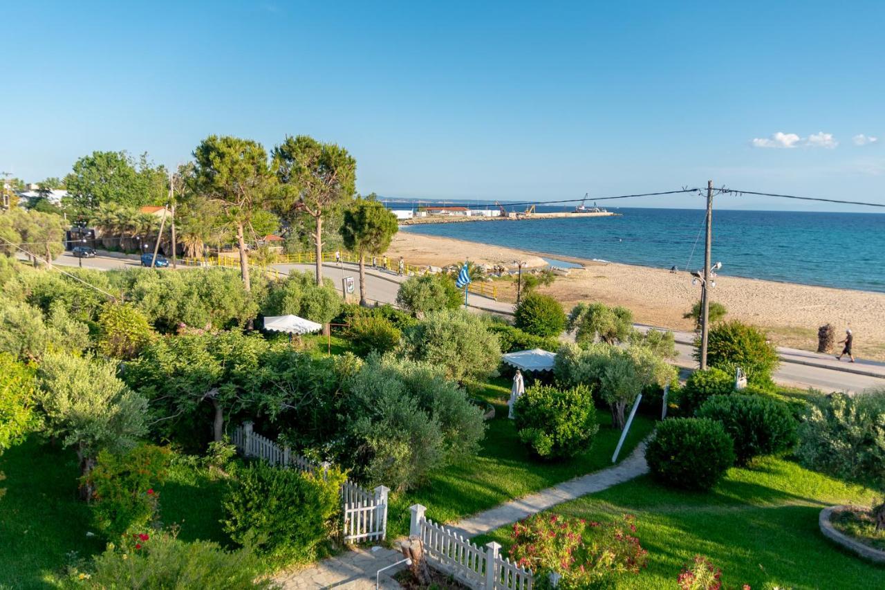 Dimi Seafront Apartment By Rentals Pro Services - Nea Moudhania Exteriör bild