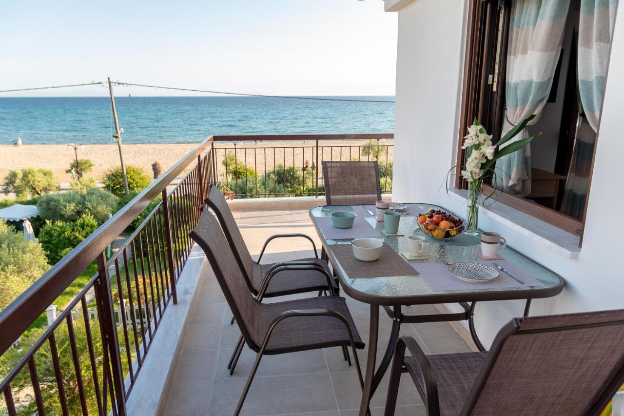 Dimi Seafront Apartment By Rentals Pro Services - Nea Moudhania Exteriör bild